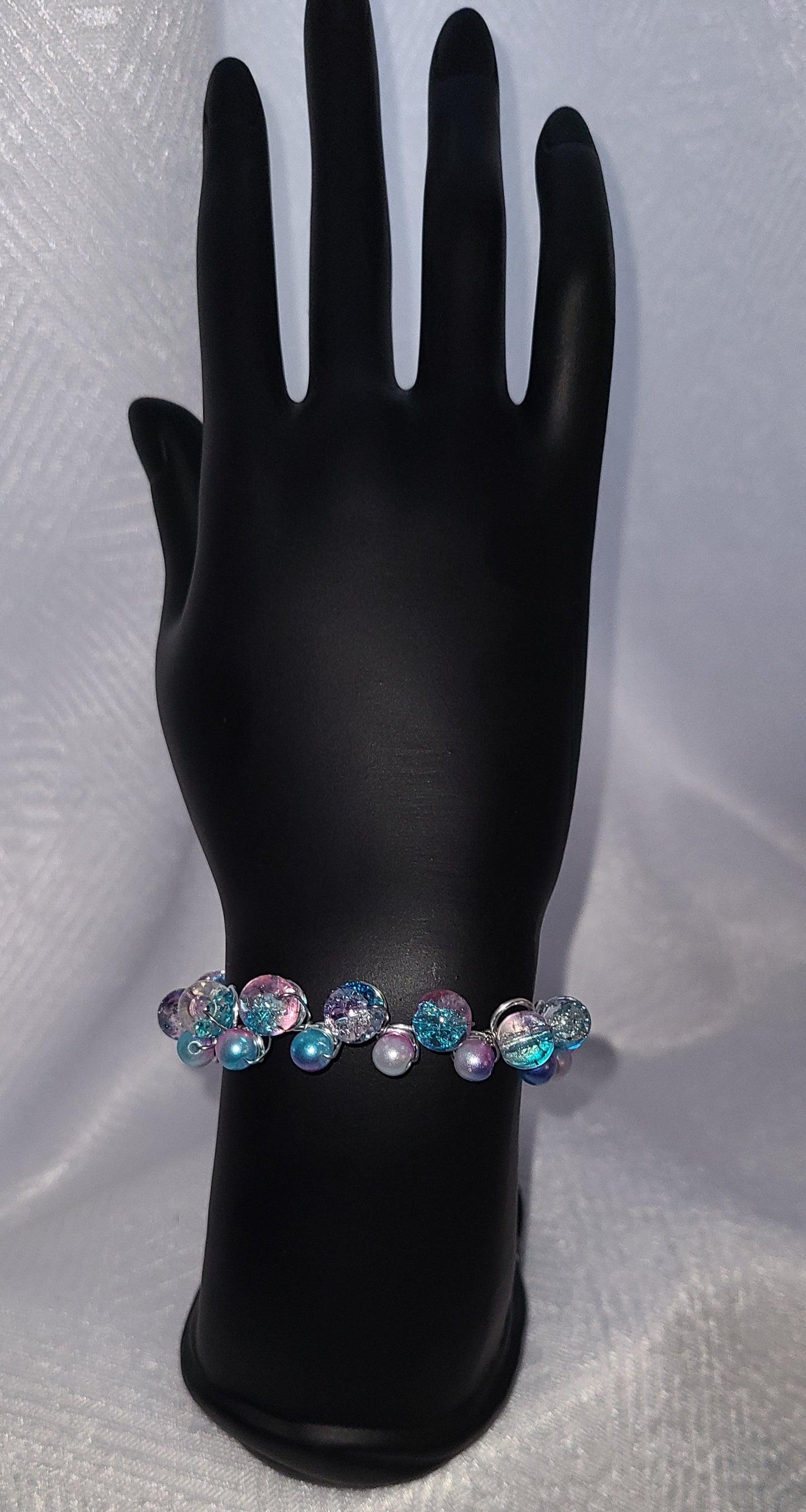 Bracelets: Open-hook Adjustable